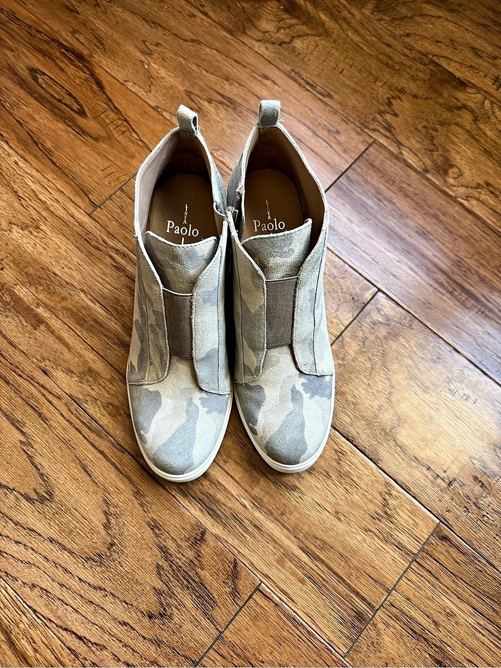 Linea Paolo Felicia Wedge Sneaker Booties SZ 8.5